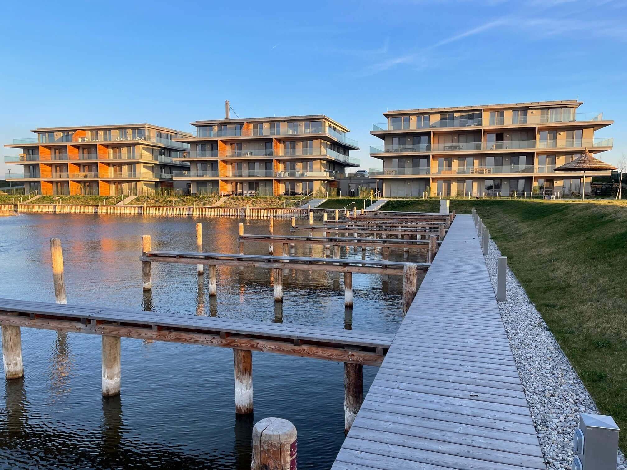SEEPARK OGGAU FEREIENWOHNUNG BOOTSANLEGEPLATZ